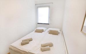 Apartments with WiFi Umag - 24206