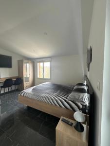 Maisons d'hotes Chambre hotes avec vue panoramique sur la foret : photos des chambres