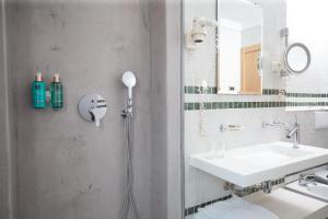 Superior Double Room room in Hotel Nou Roma