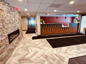 Red Rock Hotel & Suites