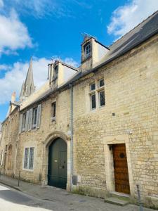 Maisons de vacances La Maitrise a BAYEUX : photos des chambres
