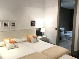 Victor Hugo 4 dcha BajoA by Forever Rentals