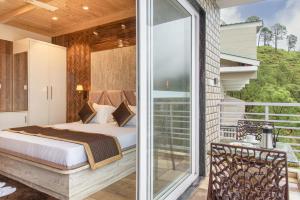 LakeView Kasauli Cottage