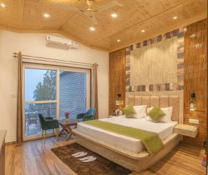 LakeView Kasauli Cottage