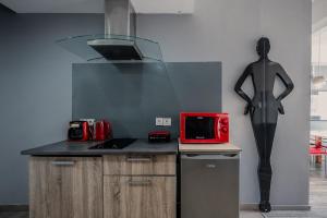 Acropolis view, near Monastiraki 2br 2 bathrooms RED