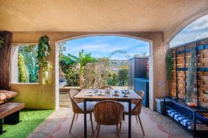 Coconhut Studio - Terrace - Pool