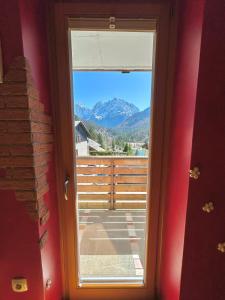 Apartment Crystal Rose