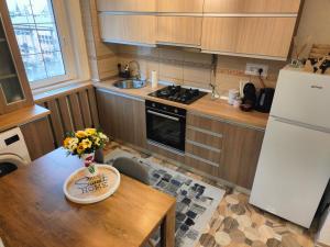 Mountain View Apartment