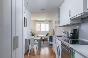 Luna 1 by Forever Rentals