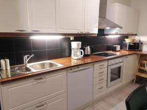 Majoituspalvelu Nurmi Oy Apartment Välitie 3A