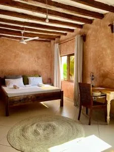 Waridi Room at Lulu Beach Villa - Msabaha