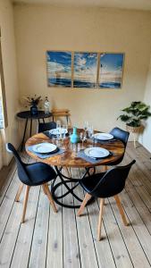 Appartements Magnifique 70m2 avec patio terrasse en bord de mer : photos des chambres