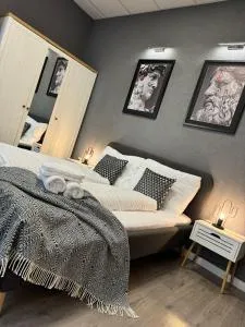 Luxury design apartment in downtown centre with free parking - Cífer