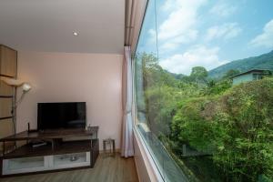 A New Experience of Private Vacation and Work in Patong