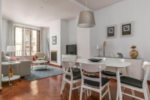 Plaza Mayor by Forever Rentals