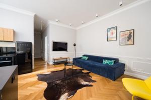 Praga Residence Apartment by BookingHost
