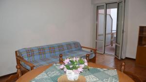 Caorle awaits you in a comfortable 3 bdr apartment