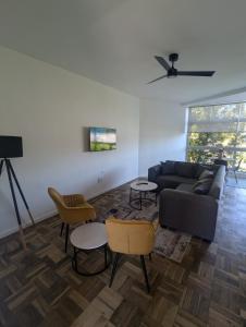 Green Point Getaway for Work, Play and Family Fun