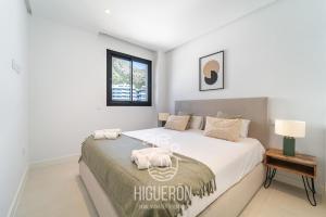 HigueronRentals Nácar