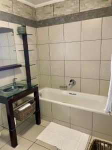 Jackal Luxury Escape