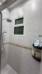 1BR and Livingroom with patio in Alolaya l Self-Entry