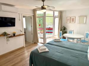 Apartamentos Córcega Palmyra