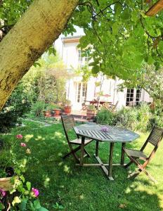 Appartement dans villa provençale, jardins et 3VTT disponibles