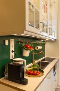 Contemporary Vintage, 3BDR Grace Suite