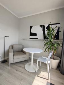 Baixa24 - Bolhão Apt with Sunset Rooftop