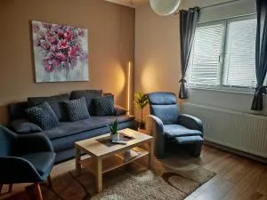 Apartman - sobe Corina-blizu Osijeka - Lug