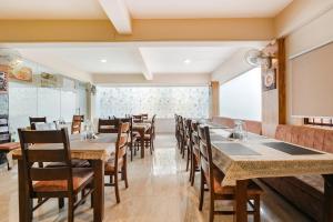FabHotel La Palma Suites - Nr RMZ Eco world
