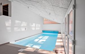 Gorgeous Home In Glesborg With Sauna