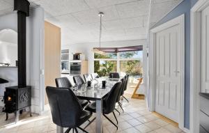 Pet Friendly Home In Humble With Sauna