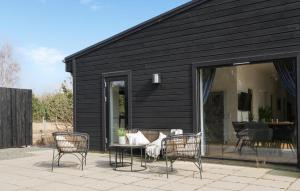 4 Bedroom Lovely Home In Væggerløse