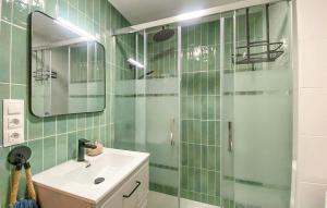 Nice Apartment In Oropesa Del Mar