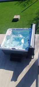 Villa Levant for 10 people near Opatija with jacuzzi & sea view