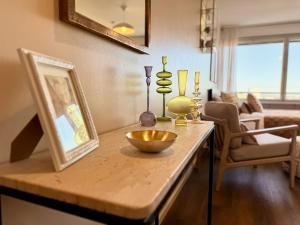 Top Floor Getaway in Central Helsinki - Church & Sea View