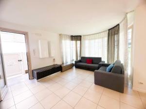 VILLA RENZO- PARCHEGGIO E GIARDINO PRIVATI a pochi passi dal mare img12