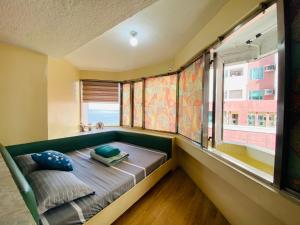 He Condotel Bell