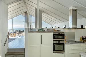 Holiday Home With Extraordinary Sea View At Røsnæs