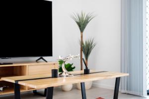 The Crest North Harbour Estate Sleeps 8