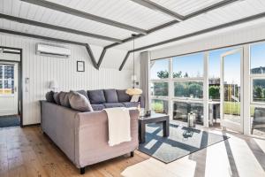 Holiday Home At Egsmark Beach With Panoramic Views Of Ebeltoft Bay And Mols Bjerge Close To The Beach, Nature And Ebeltofts Attractions