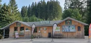 Naturcamp Meyersgrund - Campingplatz - Manebach