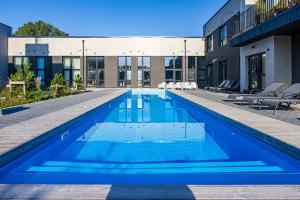 Family Studio MEDVALAKIS