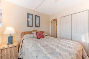 Plantation East #1204