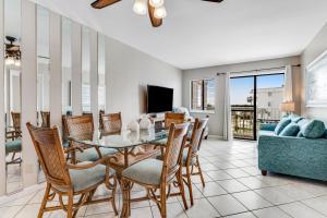 Plantation East #2208