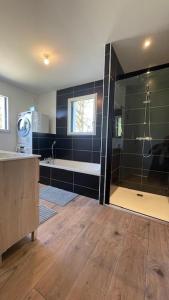 Maisons de vacances Ti Nevez - au calme - vue mer : photos des chambres