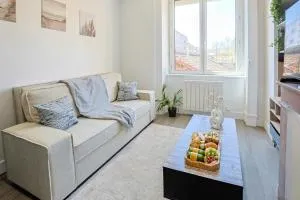 La Cachette Centre-Ville - Saint-Genet-Lerpt