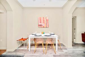 3BR Condo with Pool - Near Disney