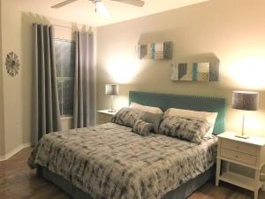 Stunning 2br2ba, 7 Miles From Theme Parks